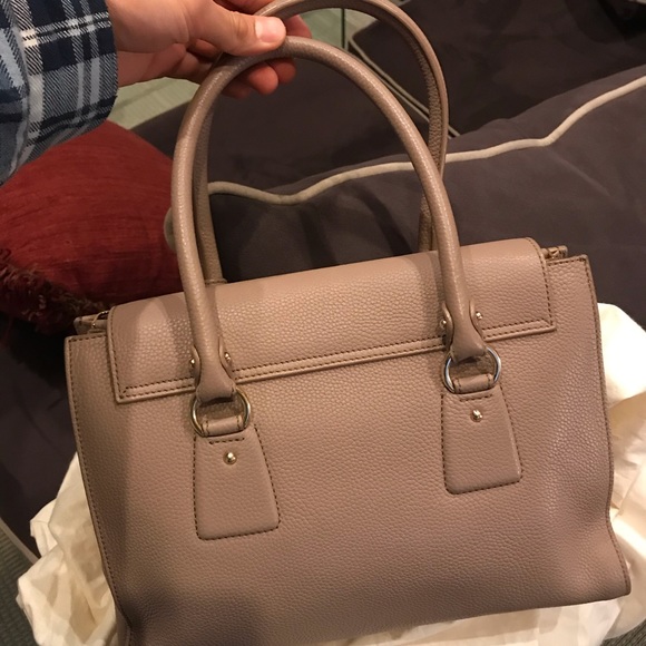 Ferragamo Handbag - Picture 3 of 8